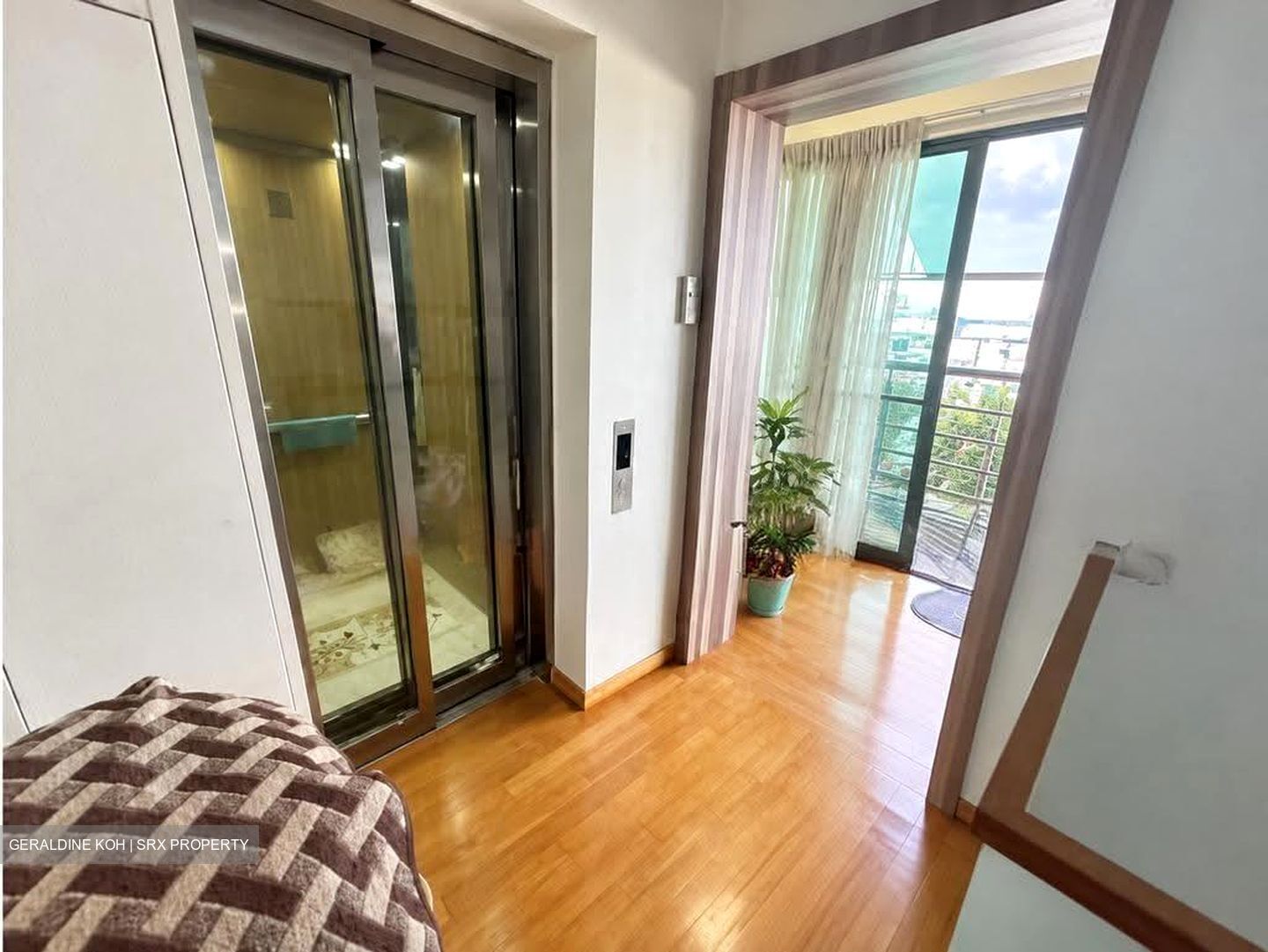 Paya Lebar Crescent (D19), Terrace #618342831